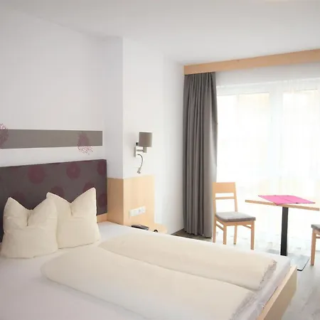 Stefan Hotel